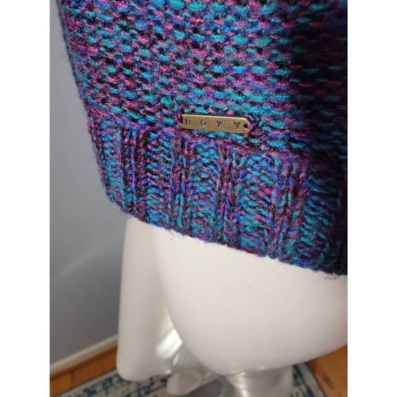 Roxy Pull Over - Picture 3 of 5